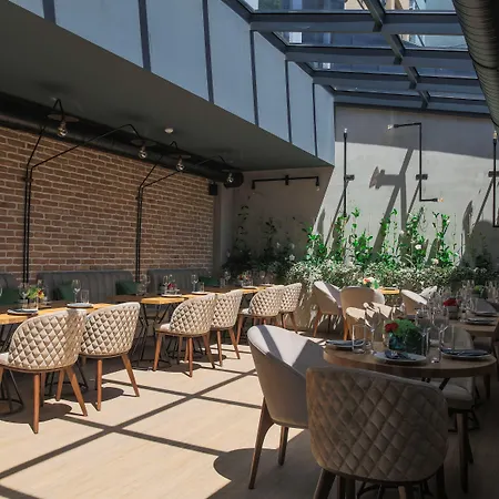 Reverence Boutique Hotel Warna
