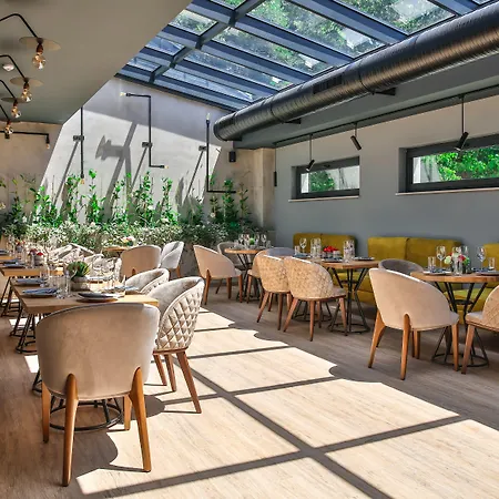 Хотел реверанс бутик Варна