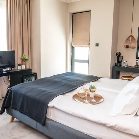 Reverence Boutique 3* Várna