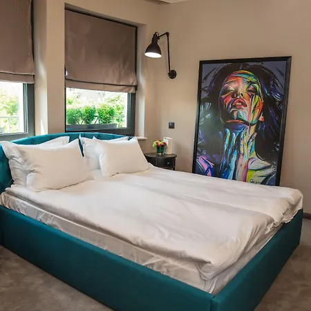 Reverence Boutique Szálloda