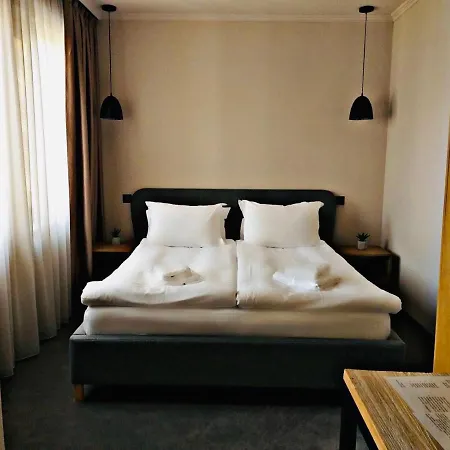 Reverence Boutique Hotel 3*