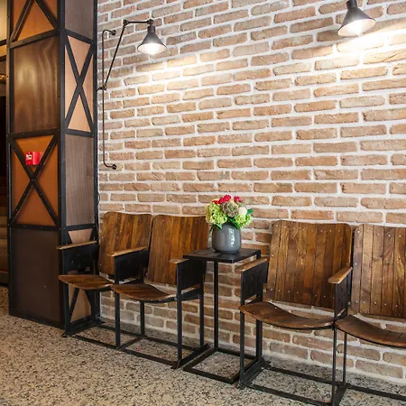 Reverence Boutique Hotel 3*